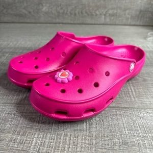 Size 6 Crocs Women's Freesail Clogs Candy Pink Strapless With Charm